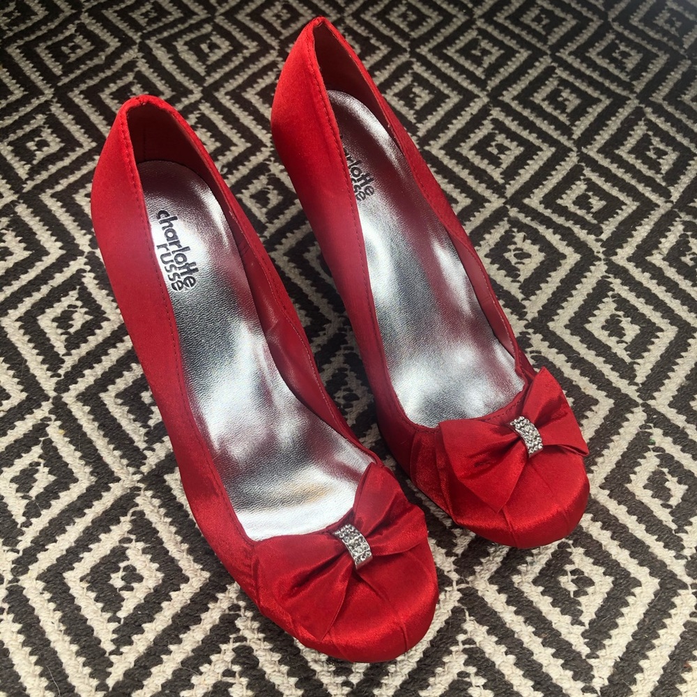 Red Dress Shoes Heels Bling Bow Bull Nose 8